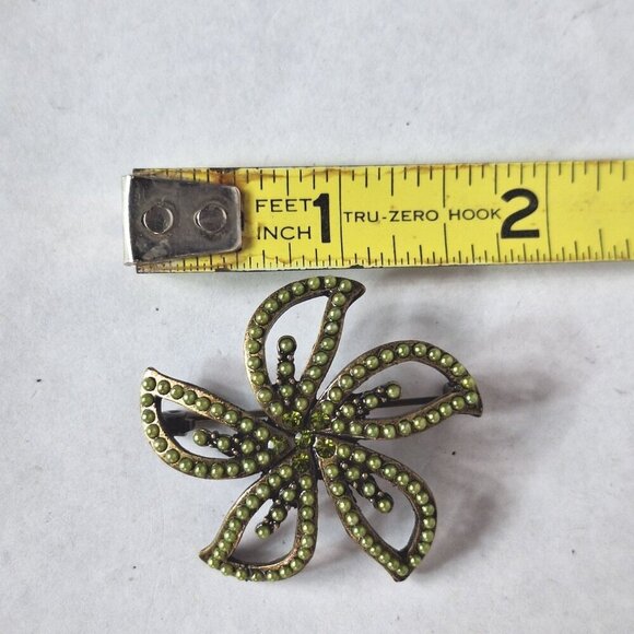 Vintage Bronze Star Rhinestone Filigree Brooch Pin - Picture 4 of 4